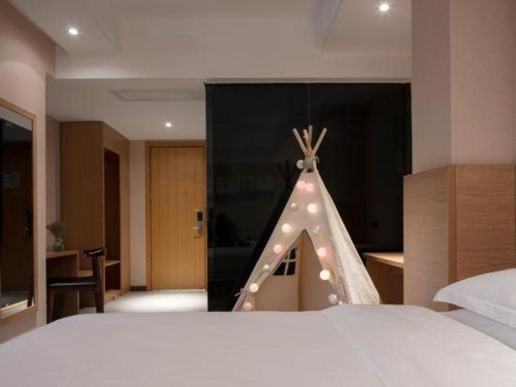 T Social Hotel Guangzhou Railway Station Branch Esterno foto