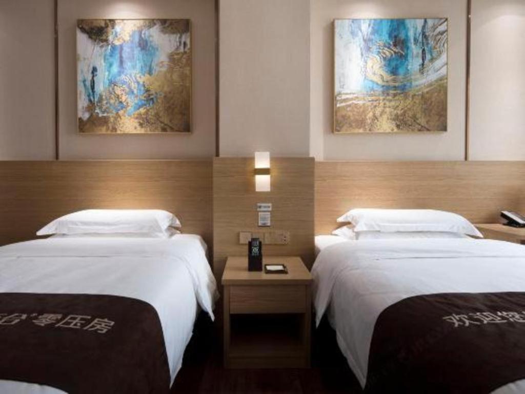 T Social Hotel Guangzhou Railway Station Branch Esterno foto
